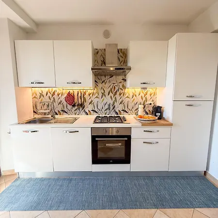 Casa Montebello Διαμέρισμα Camaiore