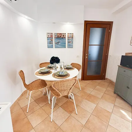 Casa Montebello Camaiore