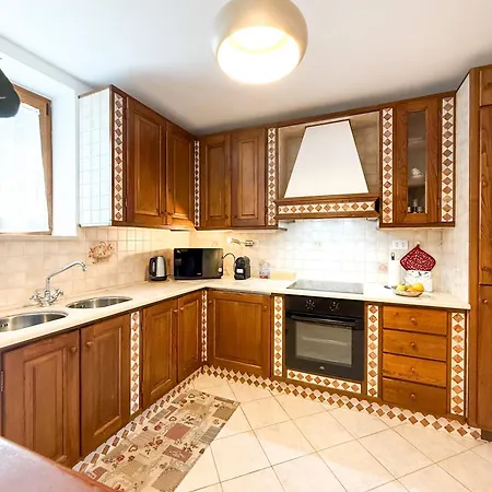 Casa Montebello * Camaiore